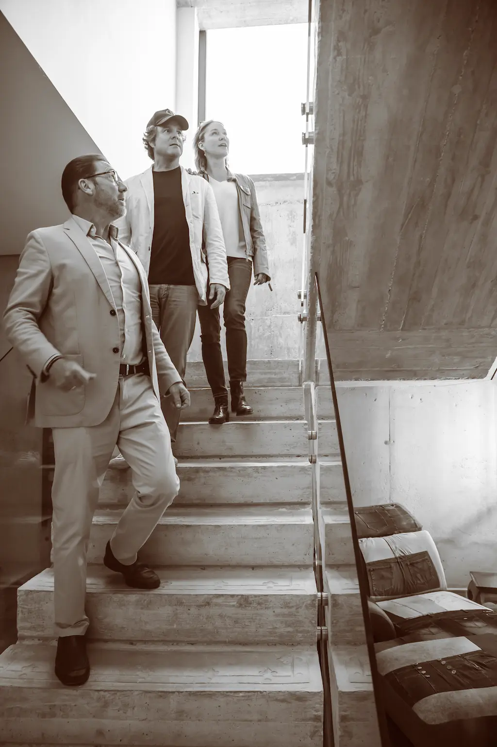 Image of the team in the office.